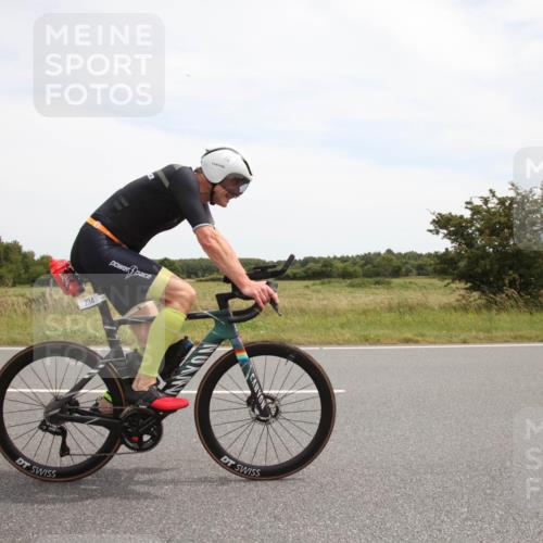 22.06.2025 - Viking Triathlon Yannick Fuchs http://msf.ph/oto/8075228 22.06.2025 13:25:37 Radfahren 121, 234 meine-sportfotos.de