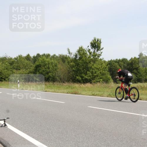 22.06.2025 - Viking Triathlon Yannick Fuchs http://msf.ph/oto/8075229 22.06.2025 11:41:21 Radfahren 42, 80, 351, 382, 430, 517, 532 meine-sportfotos.de