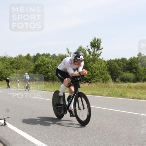 22.06.2025 - Viking Triathlon Yannick Fuchs http://msf.ph/oto/8075249 22.06.2025 11:41:35 Radfahren 1, 47, 70, 285, 303, 304, 387, 452, 455, 620 meine-sportfotos.de