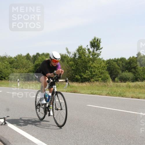 22.06.2025 - Viking Triathlon Yannick Fuchs http://msf.ph/oto/8075264 22.06.2025 11:41:48 Radfahren 232, 300, 317, 323, 412 meine-sportfotos.de