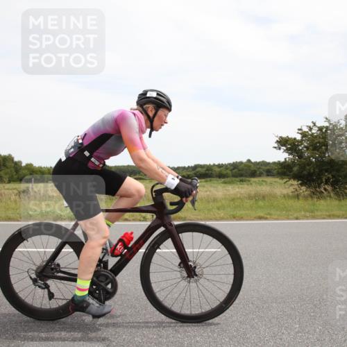22.06.2025 - Viking Triathlon Yannick Fuchs http://msf.ph/oto/8075290 22.06.2025 13:28:07 Radfahren 405 meine-sportfotos.de