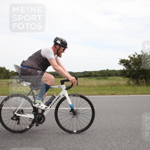 22.06.2025 - Viking Triathlon Yannick Fuchs http://msf.ph/oto/8075316 22.06.2025 13:29:15 Radfahren 48, 76 meine-sportfotos.de