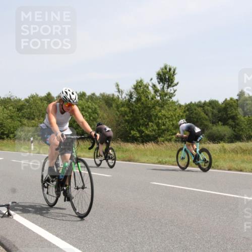 22.06.2025 - Viking Triathlon Yannick Fuchs http://msf.ph/oto/8075333 22.06.2025 11:43:07 Radfahren 21, 76, 91, 157, 332, 633 meine-sportfotos.de
