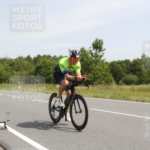 22.06.2025 - Viking Triathlon Yannick Fuchs http://msf.ph/oto/8075357 22.06.2025 11:43:37 Radfahren 183, 364, 372, 418, 525, 632 meine-sportfotos.de