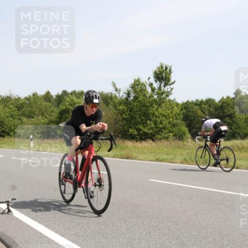 22.06.2025 - Viking Triathlon Yannick Fuchs http://msf.ph/oto/8075383 22.06.2025 11:44:07 Radfahren 121, 143 meine-sportfotos.de