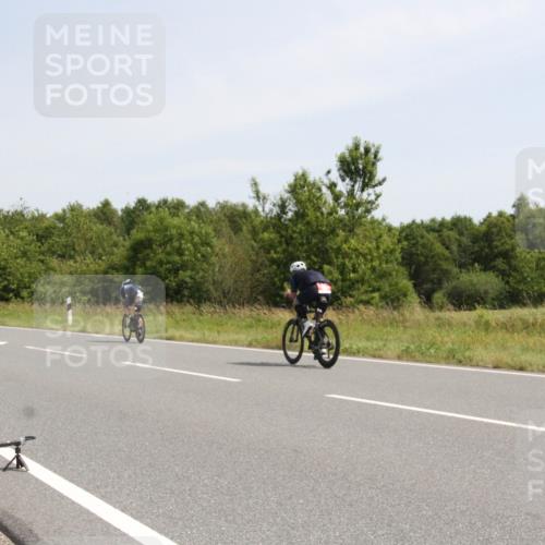 22.06.2025 - Viking Triathlon Yannick Fuchs http://msf.ph/oto/8075404 22.06.2025 11:44:41 Radfahren 24, 85, 114, 164, 204, 313, 473, 552, 603 meine-sportfotos.de