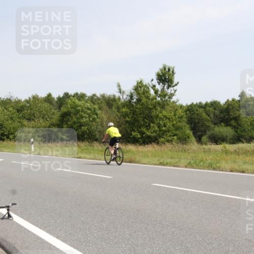 22.06.2025 - Viking Triathlon Yannick Fuchs http://msf.ph/oto/8075432 22.06.2025 11:45:06 Radfahren 117, 185, 273, 446, 449, 451, 618 meine-sportfotos.de