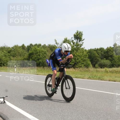22.06.2025 - Viking Triathlon Yannick Fuchs http://msf.ph/oto/8075568 22.06.2025 11:47:29 Radfahren 15, 272, 286, 344, 422 meine-sportfotos.de