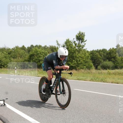 22.06.2025 - Viking Triathlon Yannick Fuchs http://msf.ph/oto/8075569 22.06.2025 11:47:33 Radfahren 15, 52, 286, 422, 659 meine-sportfotos.de