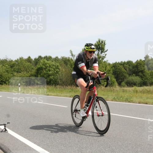 22.06.2025 - Viking Triathlon Yannick Fuchs http://msf.ph/oto/8075583 22.06.2025 11:47:49 Radfahren 106, 292 meine-sportfotos.de