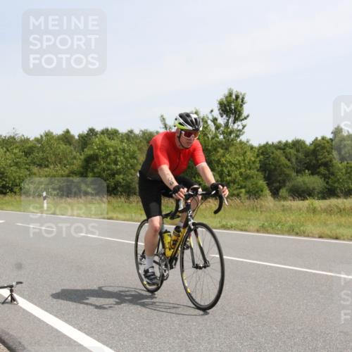 22.06.2025 - Viking Triathlon Yannick Fuchs http://msf.ph/oto/8075584 22.06.2025 11:47:55 Radfahren 106, 415 meine-sportfotos.de