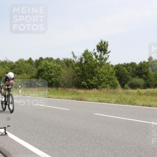 22.06.2025 - Viking Triathlon Yannick Fuchs http://msf.ph/oto/8075600 22.06.2025 11:48:12 Radfahren 145, 176, 180, 368, 485 meine-sportfotos.de