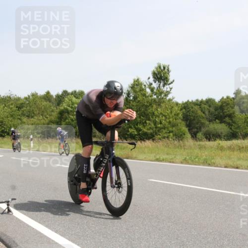 22.06.2025 - Viking Triathlon Yannick Fuchs http://msf.ph/oto/8075644 22.06.2025 11:48:39 Radfahren 93, 258, 289, 337, 367, 394, 515, 652 meine-sportfotos.de