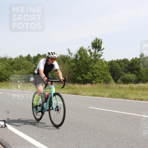 22.06.2025 - Viking Triathlon Yannick Fuchs http://msf.ph/oto/8075656 22.06.2025 11:48:44 Radfahren 86, 190, 258, 289, 513, 515 meine-sportfotos.de