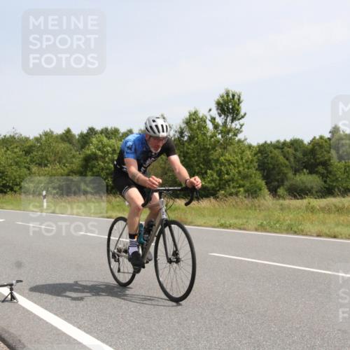 22.06.2025 - Viking Triathlon Yannick Fuchs http://msf.ph/oto/8075694 22.06.2025 11:49:18 Radfahren 405, 433, 477, 634 meine-sportfotos.de