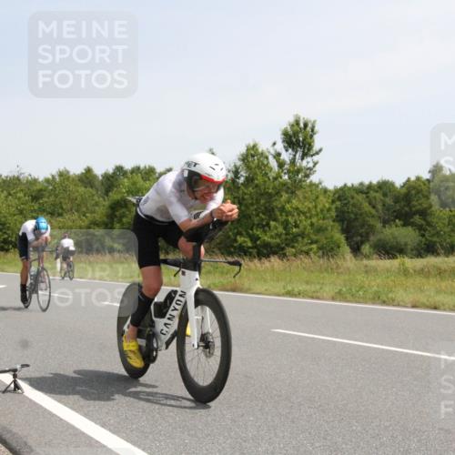 22.06.2025 - Viking Triathlon Yannick Fuchs http://msf.ph/oto/8075811 22.06.2025 11:51:23 Radfahren 99, 310, 419, 651 meine-sportfotos.de