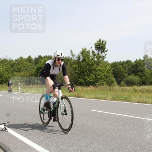 22.06.2025 - Viking Triathlon Yannick Fuchs http://msf.ph/oto/8075860 22.06.2025 11:52:16 Radfahren 43, 44, 54, 79, 320, 361, 408, 431, 521 meine-sportfotos.de