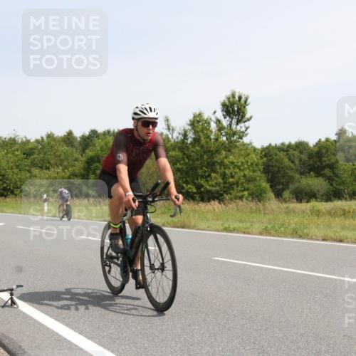 22.06.2025 - Viking Triathlon Yannick Fuchs http://msf.ph/oto/8075953 22.06.2025 11:53:46 Radfahren 13, 173, 288, 309, 340, 444, 458, 462, 604 meine-sportfotos.de