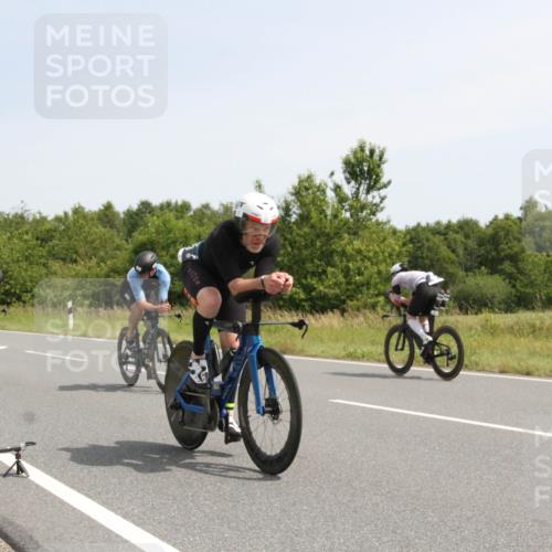 22.06.2025 - Viking Triathlon Yannick Fuchs http://msf.ph/oto/8075960 22.06.2025 11:53:48 Radfahren 4, 13, 173, 288, 340, 444, 458, 462, 472, 604 meine-sportfotos.de
