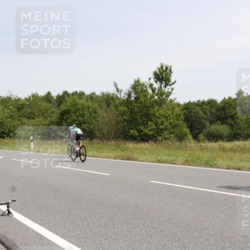 22.06.2025 - Viking Triathlon Yannick Fuchs http://msf.ph/oto/8076028 22.06.2025 11:54:50 Radfahren 25, 65, 66, 89, 237, 311, 636, 649 meine-sportfotos.de