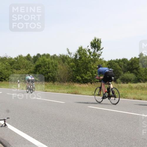 22.06.2025 - Viking Triathlon Yannick Fuchs http://msf.ph/oto/8076030 22.06.2025 11:54:50 Radfahren 25, 65, 66, 89, 237, 311, 636, 649 meine-sportfotos.de