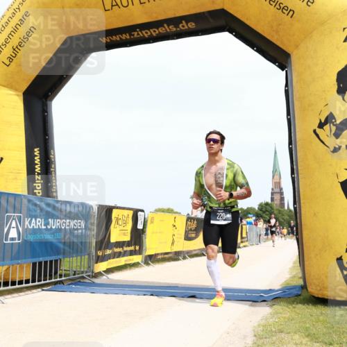 22.06.2025 - Viking Triathlon H.Heesch http://msf.ph/oto/8076133 22.06.2025 14:07:42 Laufen 180, 220, 357 meine-sportfotos.de