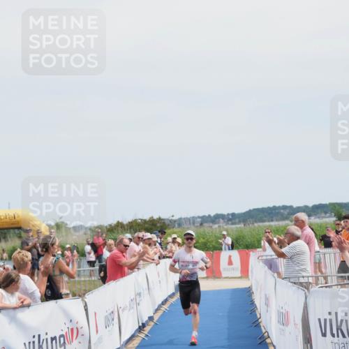 22.06.2025 - Viking Triathlon MichiJ http://msf.ph/oto/8076379 22.06.2025 13:55:35 Ziel 521 meine-sportfotos.de