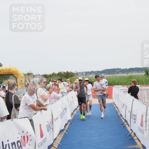 22.06.2025 - Viking Triathlon MichiJ http://msf.ph/oto/8076430 22.06.2025 14:34:00 Ziel 341, 662 meine-sportfotos.de
