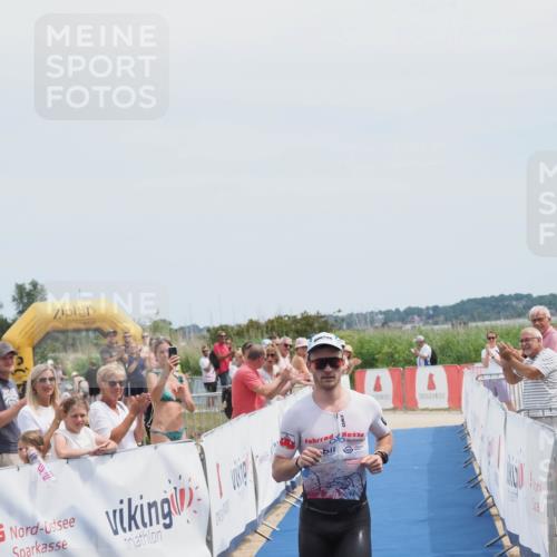 22.06.2025 - Viking Triathlon MichiJ http://msf.ph/oto/8076548 22.06.2025 13:55:37 Ziel 521 meine-sportfotos.de