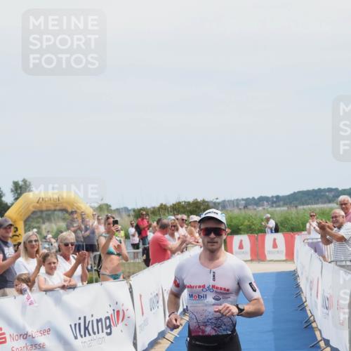 22.06.2025 - Viking Triathlon MichiJ http://msf.ph/oto/8076578 22.06.2025 13:55:38 Ziel 521 meine-sportfotos.de