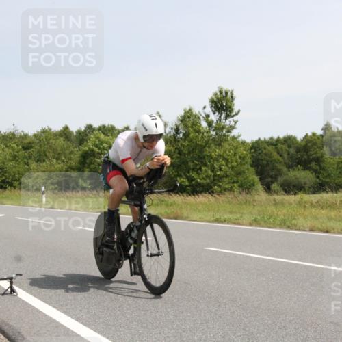 22.06.2025 - Viking Triathlon Yannick Fuchs http://msf.ph/oto/8076673 22.06.2025 11:57:55 Radfahren 5, 229, 242, 271, 284, 294, 486 meine-sportfotos.de