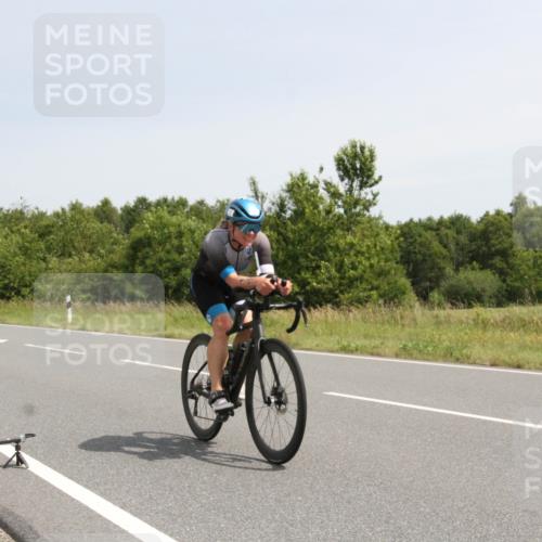 22.06.2025 - Viking Triathlon Yannick Fuchs http://msf.ph/oto/8076766 22.06.2025 11:58:35 Radfahren 12, 613 meine-sportfotos.de