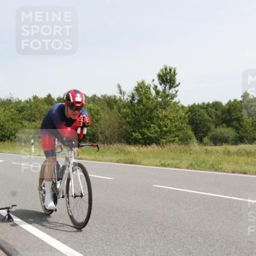 22.06.2025 - Viking Triathlon Yannick Fuchs http://msf.ph/oto/8076782 22.06.2025 11:58:47 Radfahren 616, 631 meine-sportfotos.de