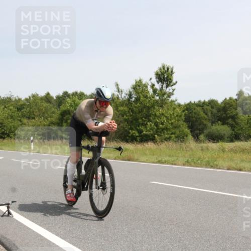 22.06.2025 - Viking Triathlon Yannick Fuchs http://msf.ph/oto/8076799 22.06.2025 11:58:55 Radfahren 214, 464, 483, 492 meine-sportfotos.de
