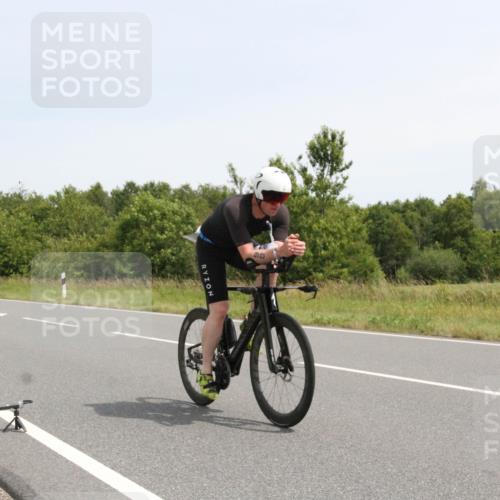 22.06.2025 - Viking Triathlon Yannick Fuchs http://msf.ph/oto/8077064 22.06.2025 12:00:44 Radfahren 98, 305, 439 meine-sportfotos.de