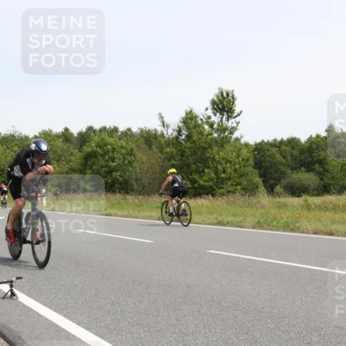 22.06.2025 - Viking Triathlon Yannick Fuchs http://msf.ph/oto/8077185 22.06.2025 12:01:40 Radfahren 16, 36, 146 meine-sportfotos.de