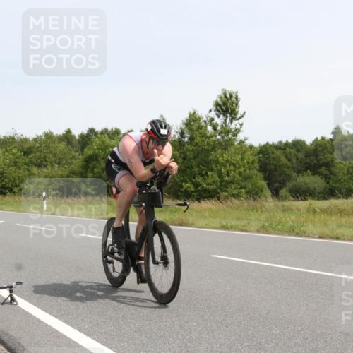 22.06.2025 - Viking Triathlon Yannick Fuchs http://msf.ph/oto/8077219 22.06.2025 12:02:07 Radfahren 62, 255, 349, 620 meine-sportfotos.de