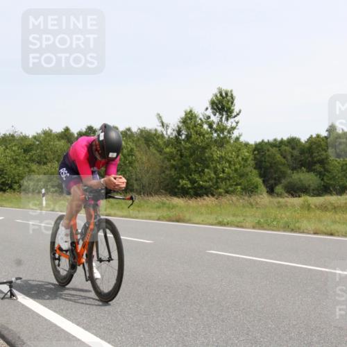 22.06.2025 - Viking Triathlon Yannick Fuchs http://msf.ph/oto/8077224 22.06.2025 12:02:09 Radfahren 62, 255, 349, 620 meine-sportfotos.de
