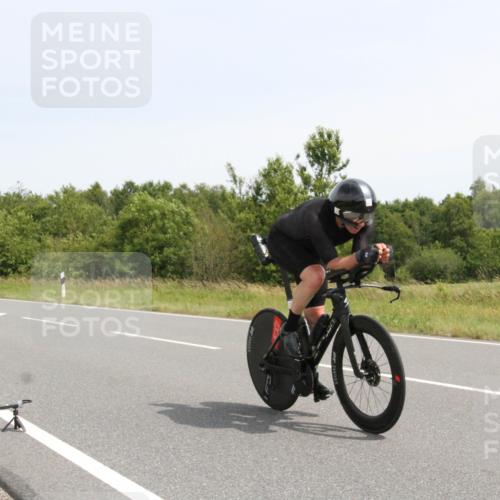 22.06.2025 - Viking Triathlon Yannick Fuchs http://msf.ph/oto/8077240 22.06.2025 12:02:13 Radfahren 62, 349, 620, 654 meine-sportfotos.de