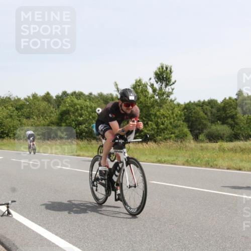 22.06.2025 - Viking Triathlon Yannick Fuchs http://msf.ph/oto/8077287 22.06.2025 12:02:29 Radfahren 51, 90, 198, 384, 388, 401, 407, 423, 526, 534, 642 meine-sportfotos.de
