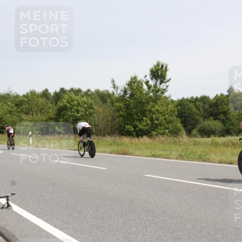 22.06.2025 - Viking Triathlon Yannick Fuchs http://msf.ph/oto/8077320 22.06.2025 12:02:32 Radfahren 90, 198, 278, 350, 384, 388, 407, 423, 522, 526, 534, 536, 642 meine-sportfotos.de