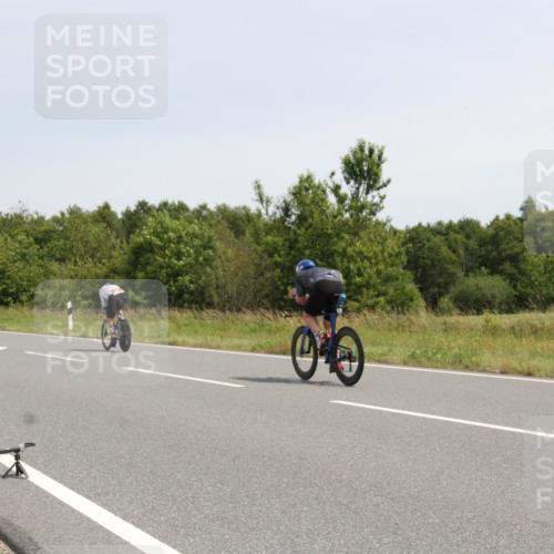 22.06.2025 - Viking Triathlon Yannick Fuchs http://msf.ph/oto/8077326 22.06.2025 12:02:32 Radfahren 90, 198, 278, 350, 384, 388, 407, 423, 522, 526, 534, 536, 642 meine-sportfotos.de