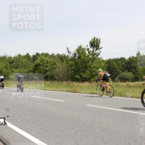 22.06.2025 - Viking Triathlon Yannick Fuchs http://msf.ph/oto/8077334 22.06.2025 12:02:33 Radfahren 90, 278, 350, 384, 388, 407, 423, 522, 534, 536, 642 meine-sportfotos.de