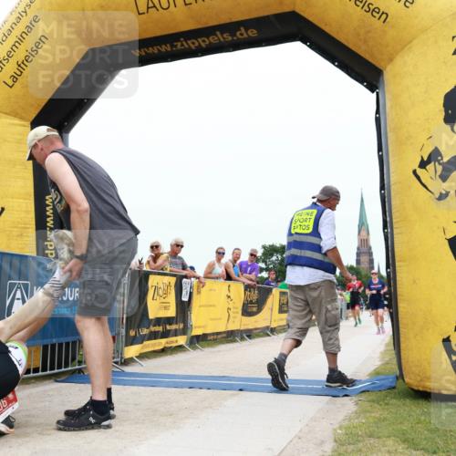 22.06.2025 - Viking Triathlon H.Heesch http://msf.ph/oto/8077405 22.06.2025 15:06:38 Laufen 470 meine-sportfotos.de