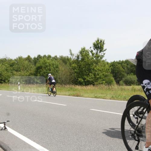 22.06.2025 - Viking Triathlon Yannick Fuchs http://msf.ph/oto/8077408 22.06.2025 12:02:44 Radfahren 18, 19, 40, 122, 187, 209, 244, 316, 317, 374, 377, 395, 428, 452, 506, 546, 630 meine-sportfotos.de