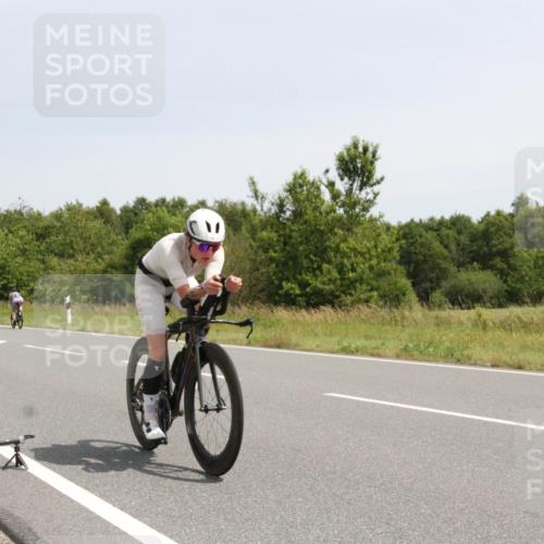 22.06.2025 - Viking Triathlon Yannick Fuchs http://msf.ph/oto/8077450 22.06.2025 12:02:48 Radfahren 19, 40, 84, 122, 127, 137, 187, 209, 240, 244, 316, 377, 395, 428, 452, 506, 531 meine-sportfotos.de