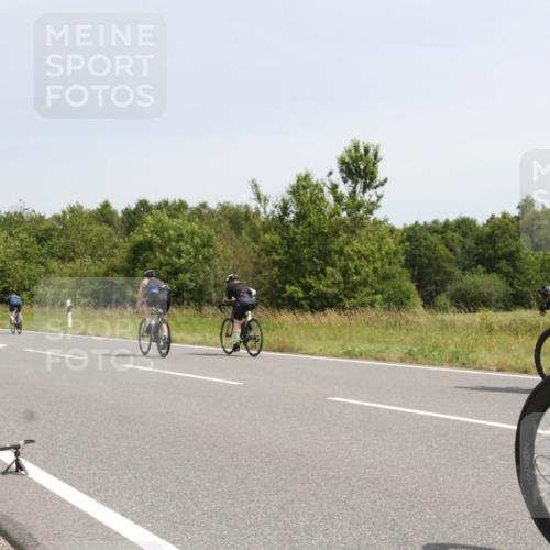 22.06.2025 - Viking Triathlon Yannick Fuchs http://msf.ph/oto/8077505 22.06.2025 12:02:54 Radfahren 39, 84, 127, 137, 240, 531 meine-sportfotos.de