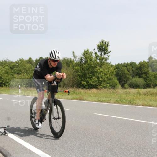 22.06.2025 - Viking Triathlon Yannick Fuchs http://msf.ph/oto/8077577 22.06.2025 12:03:17 Radfahren 113, 123, 135, 224, 226, 243, 312, 315, 393, 461 meine-sportfotos.de