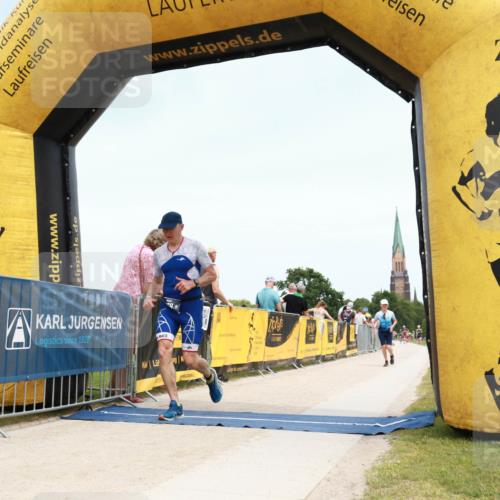 22.06.2025 - Viking Triathlon H.Heesch http://msf.ph/oto/8077594 22.06.2025 14:29:59 Laufen 369, 443 meine-sportfotos.de