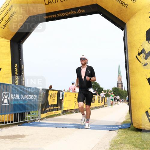 22.06.2025 - Viking Triathlon H.Heesch http://msf.ph/oto/8077595 22.06.2025 15:16:14 Laufen 266 meine-sportfotos.de